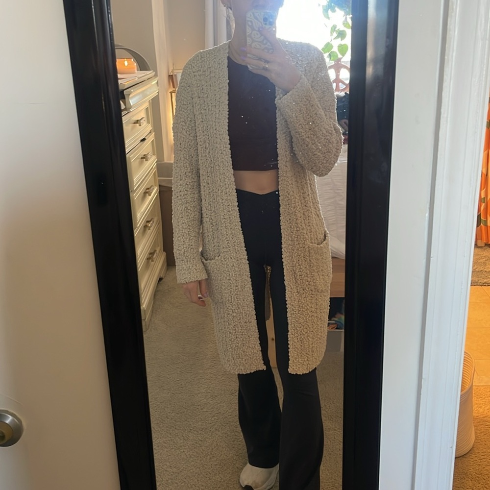 size L cardigan